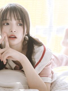 極品網紅美少女嫩妹草莓味的奈奈兔罕露臉高價24套-NO.020 居家系列 Vol.01 草莓味的居家少女 [23P+1V]