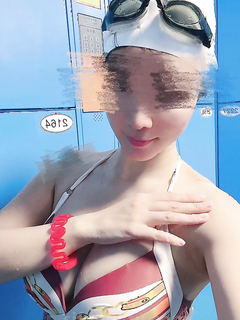 超淫母狗人妻『深綠岸』全新淫亂新作 綠帽老公找單男爆操氣質騷妻 換妻淫亂操 高清