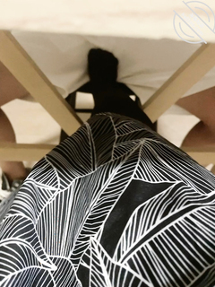 【原創】教師母親在老公辦公室被兒子的大黑雞吧填滿