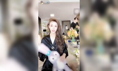 重磅 抖音直播技術性走光 熱舞 露底 美女雲集 (2)