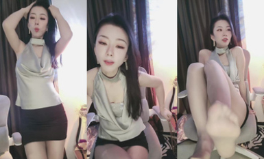 【雪奈Luck】很哇塞很哇塞的御姐~超級騷~道具狂插~噴水 (5)