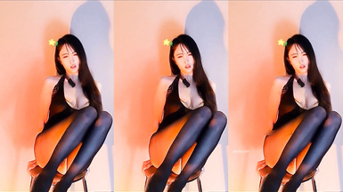 舞蹈小野馬 定製開檔黑絲2部合集