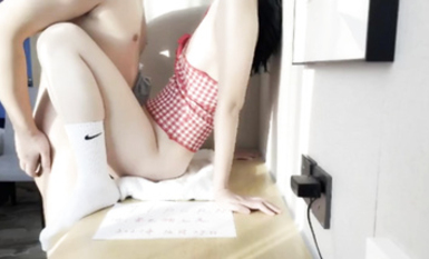 頂級約炮大神『玩物上志』-性癮發作。原創認證自拍達人，10秒處視頻日期認證。