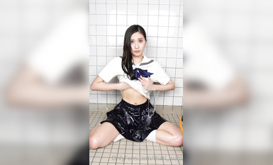 【輕度獵奇】高顏值日本氣質素人少婦「mari_wam」OF露臉私拍 反差美人妻沉淪精液地獄【第三彈】 (19)