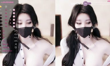 【Stripchat】極品尤物女主播「610HeiZhen」大尺度自慰視頻合集 (42)