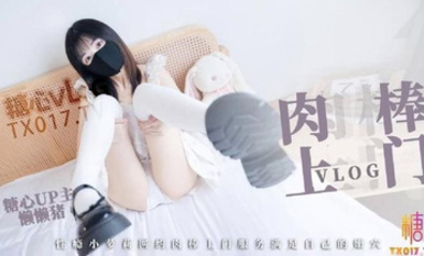 甜美鄰家少女萌妹【懶懶豬】_清純玉女肉棒服務！性癮小蘿莉網約肉棒上門服務滿足自己的嫩穴！白絲美腿站立後入